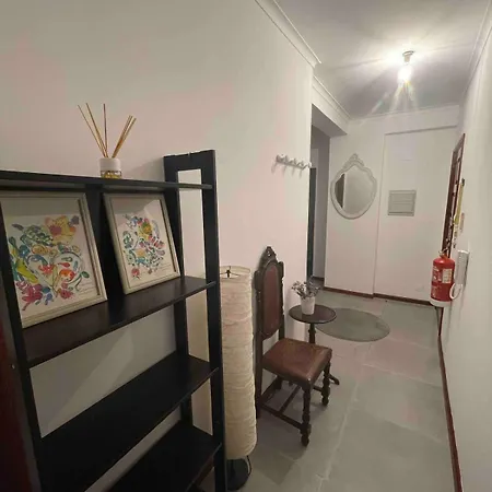 T1 Near El Corte Ingles Βίλα Νόβα ντε Γκάια